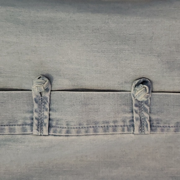 J Jill Denim shirt with nice detailed denim buttons, size L - Picture 3 of 5